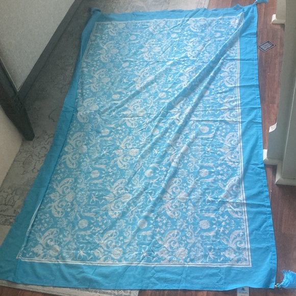 “Regency Porcelain Ribbons Organic Cotton Pareo” by Nicoblu - Picture 9 of 9